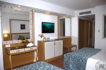 Crystal Waterfworld resort & spa