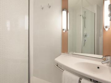 Хотел Ibis Milano Centro