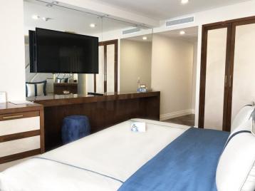Suite room