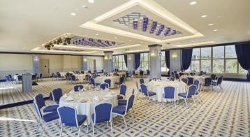 ресторант в хотел Ramada Resort 5*