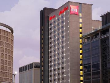 Дубай, хотел Ibis One Central 3*
