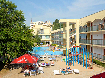 Открит басейн