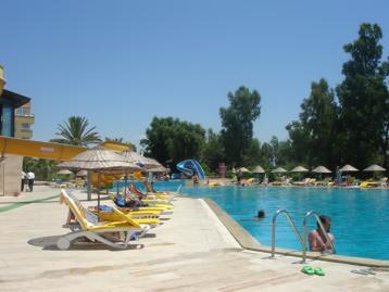 Хотел Halic Park, Айвалък - басейн