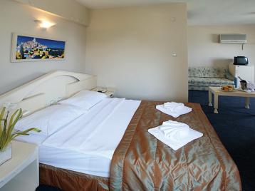 Хотел Club Nergis Beach 4*, Мармарис - стая