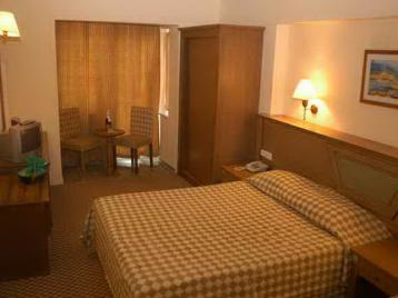 Хотел Eken Resort - Стая