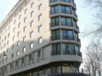 Хотел Point