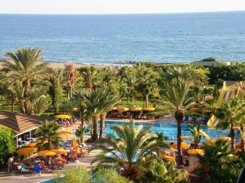 Hotel Club Caretta Beach - басейн