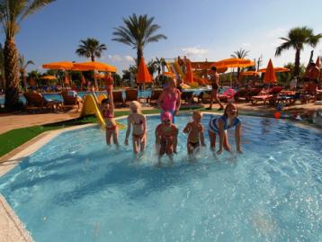 Hotel Club Caretta Beach - басейн