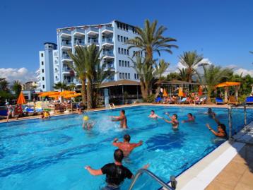 Hotel Club Caretta Beach - басейн