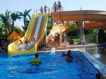 Hotel Club Caretta Beach - басейн