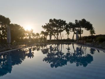 Хотел Rixos Sungate, Кемер - басейн