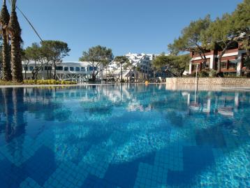 Хотел Rixos Sungate, Кемер - басейн