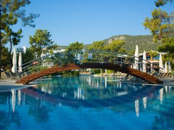 Хотел Rixos Sungate, Кемер - басейн