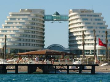 Хотел Miracle Resort, Лара - фасада