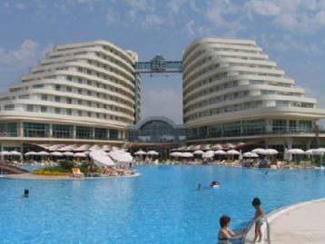 Хотел Miracle Resort, Лара - фасада