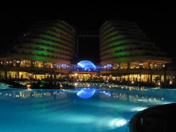 Хотел Miracle Resort, Лара - фасада