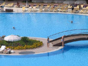 Хотел Miracle Resort, Лара - басейн