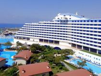 Хотел Titanic Deluxe Beach&Resort