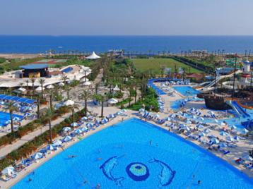 Хотел Titanic Deluxe Beach Resort - общ изглед
