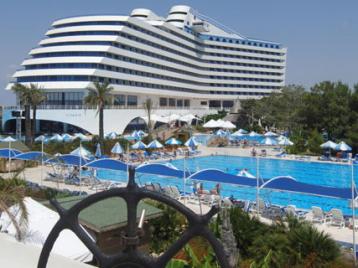 Хотел Titanic Deluxe Beach Resort - общ изглед