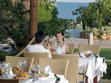 Хотел Titanic Deluxe Beach Resort - ресторант