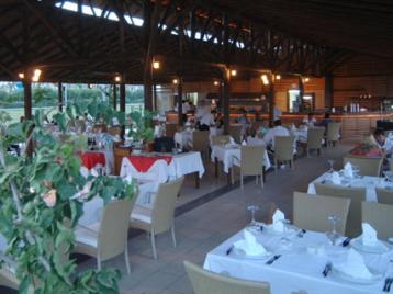 Хотел Titanic Deluxe Beach Resort - ресторант