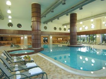 Titanic Deluxe Beach Resort - басейн