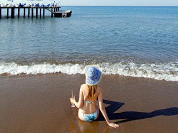 Хотел Titanic Deluxe Beach Resort - плаж