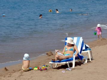 Хотел Titanic Deluxe Beach Resort - плаж