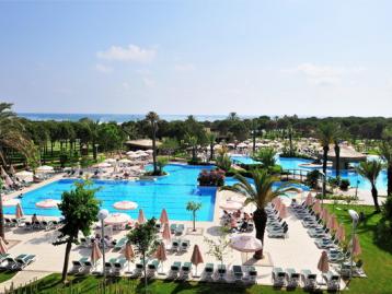 Хотел Gloria Golf Resort - общ изглед