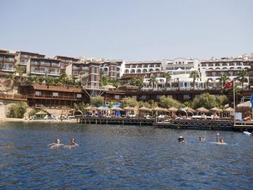 Delta Beach Resort - фасада