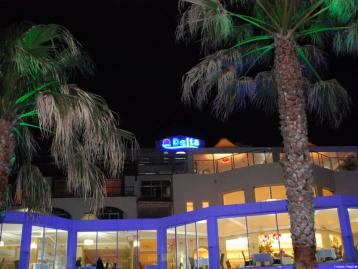 Delta Beach Resort - фасада