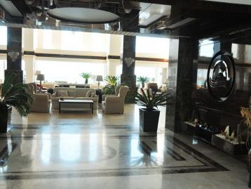 Delta Beach Resort - лоби