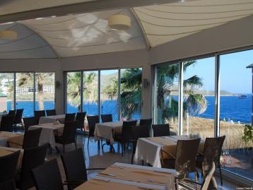 Delta Beach Resort - основен ресторант