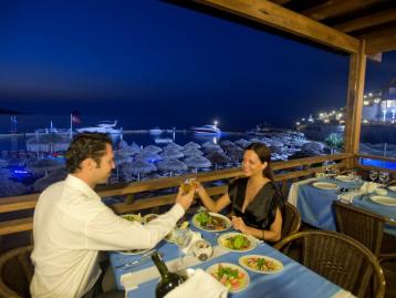 Delta Beach Resort - ресторант