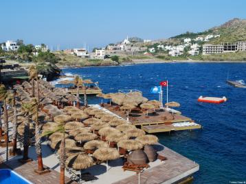 Delta Beach Resort - бар