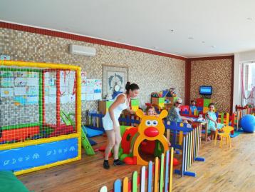 Delta Beach Resort - детски клуб