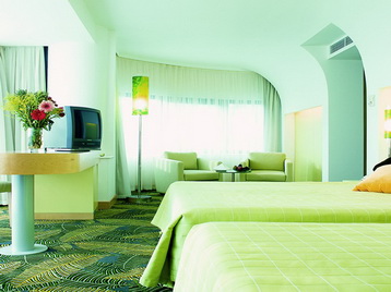 Cornelia Deluxe Resort - стая
