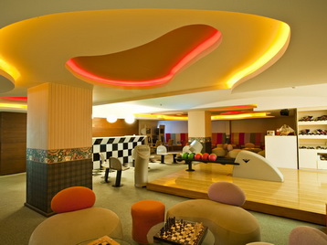 Cornelia Deluxe Resort - боулинг