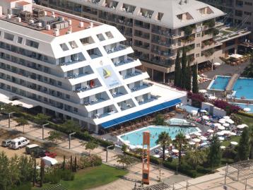 Хотел Montemar Maritim - фасада