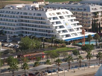 Хотел Montemar Maritim - фасада