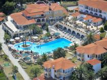 Хотел Aristoteles Beach