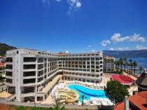 Хотел Golden Rock Beach