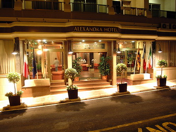 Хотел Alexandra - фасада