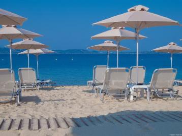 Aristotelis Holiday Resort & SPA - плаж