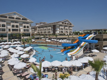 Crystal Palace Luxury Resort, Сиде - общ изглед