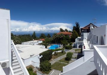 Хотел Theo Bungalows 3*