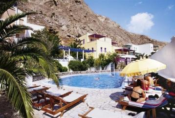 Хотел Antinea Suites 4*, остров Санторини