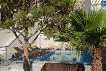Хотел Antinea Suites 4*, остров Санторини