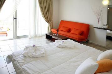 Хотел Antinea Suites 4*, остров Санторини